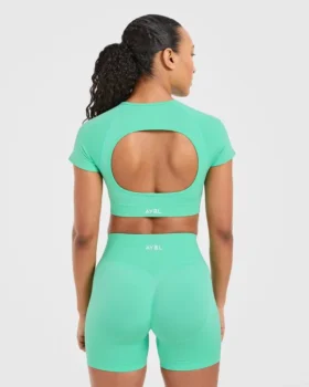 Adapt Seamless Crop Top