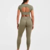 Adapt Seamless Crop Top