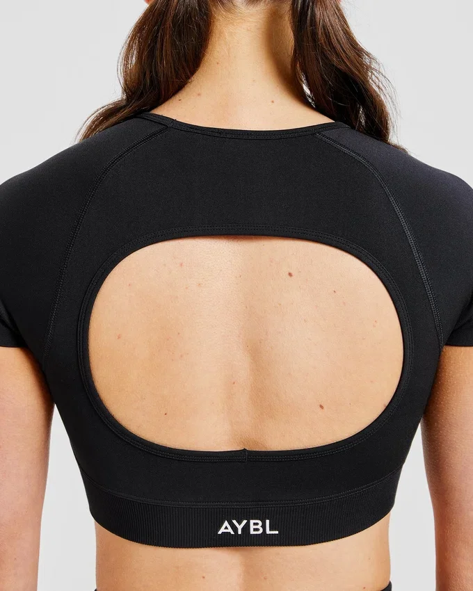 Adapt Seamless Crop Top