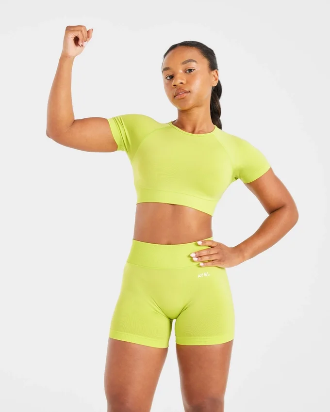 Adapt Seamless Crop Top
