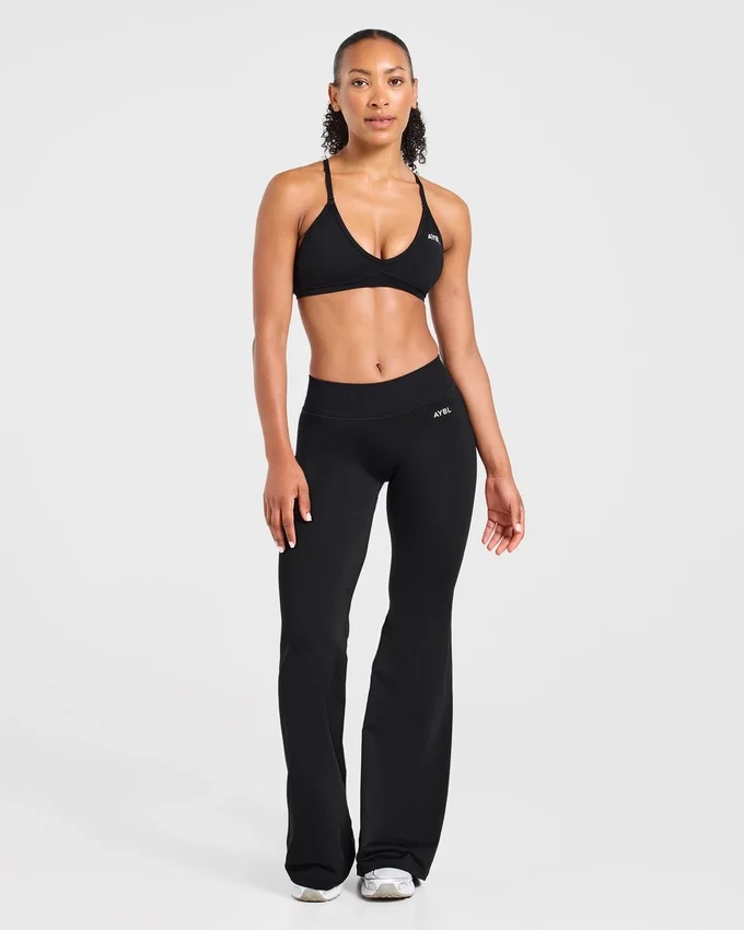 Adapt Seamless Flared Leggings