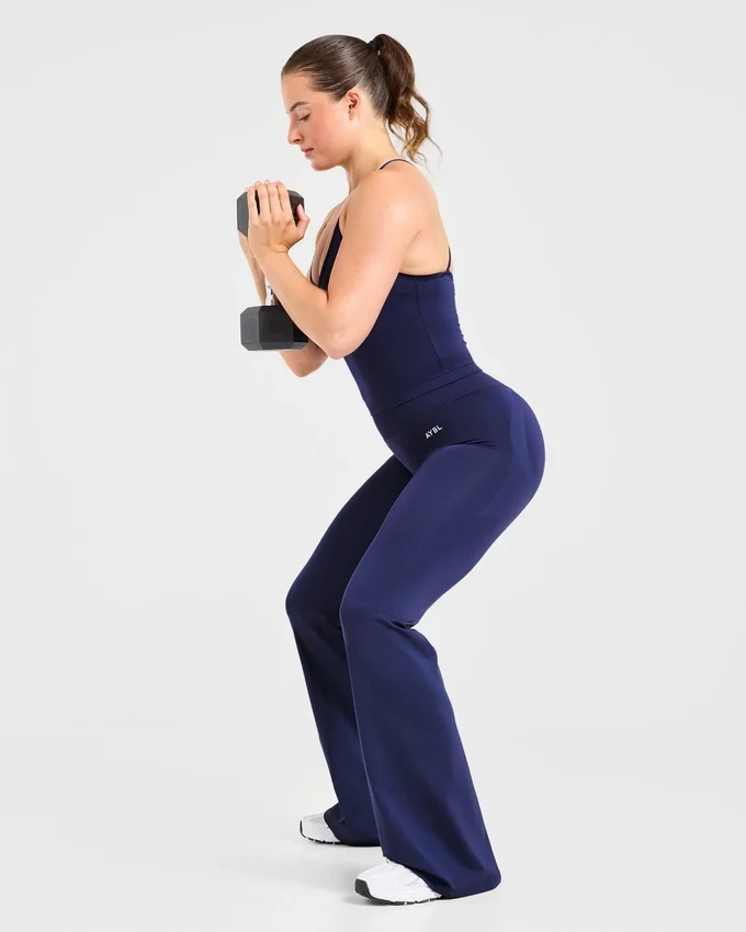 Adapt Seamless Flared Leggings