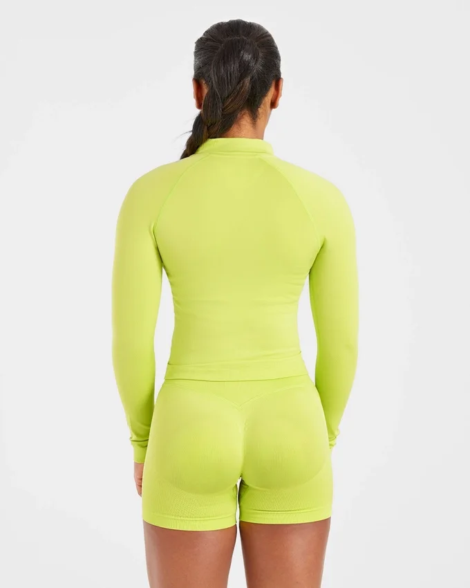 Adapt Seamless Jacket
