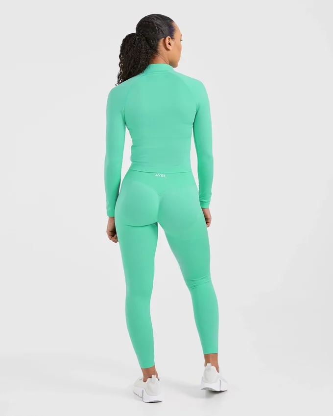 Adapt Seamless Jacket