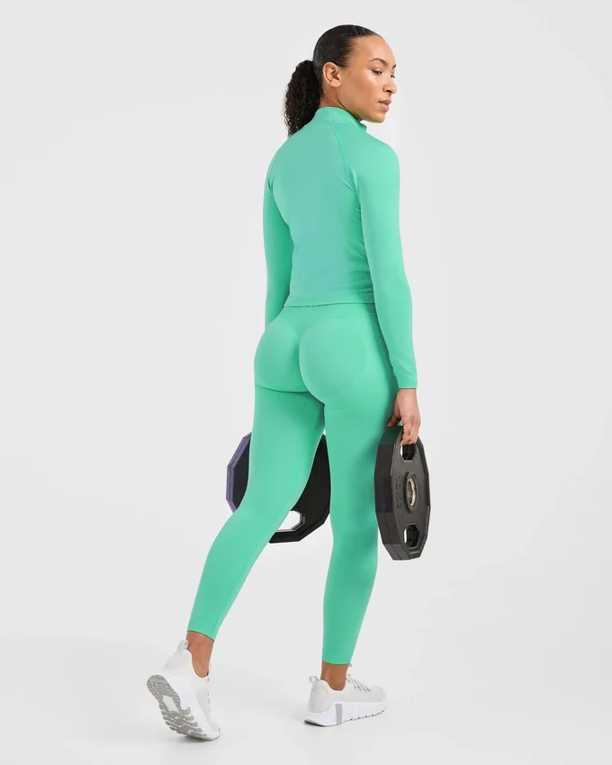 Adapt Seamless Jacket