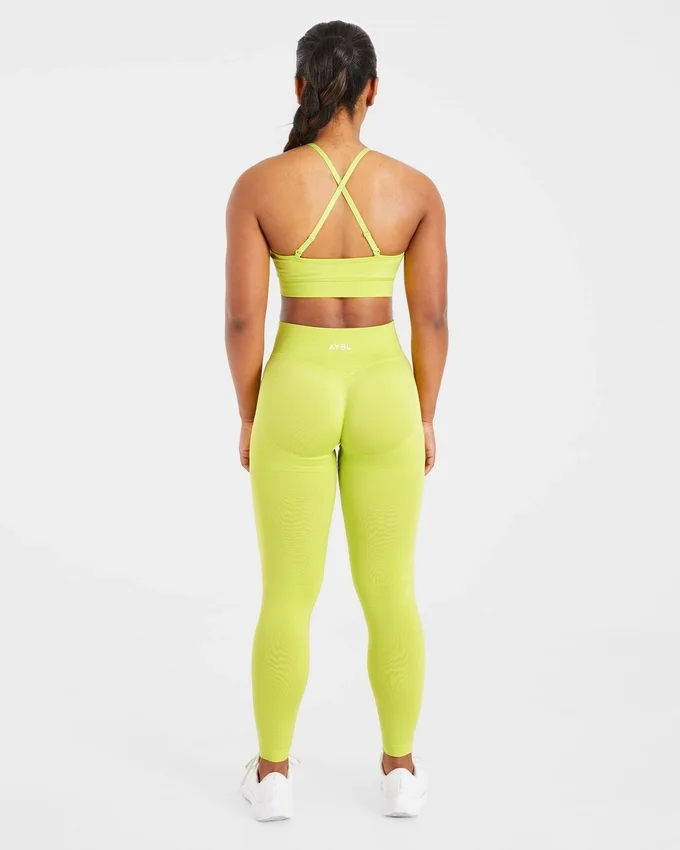 Adapt Seamless Sports Bra