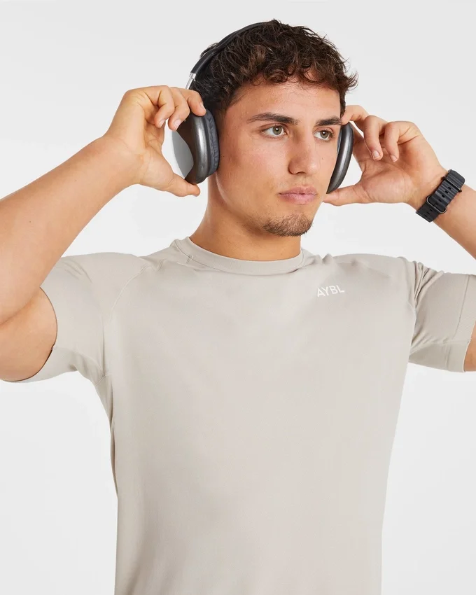 Ascend Seamless T Shirt