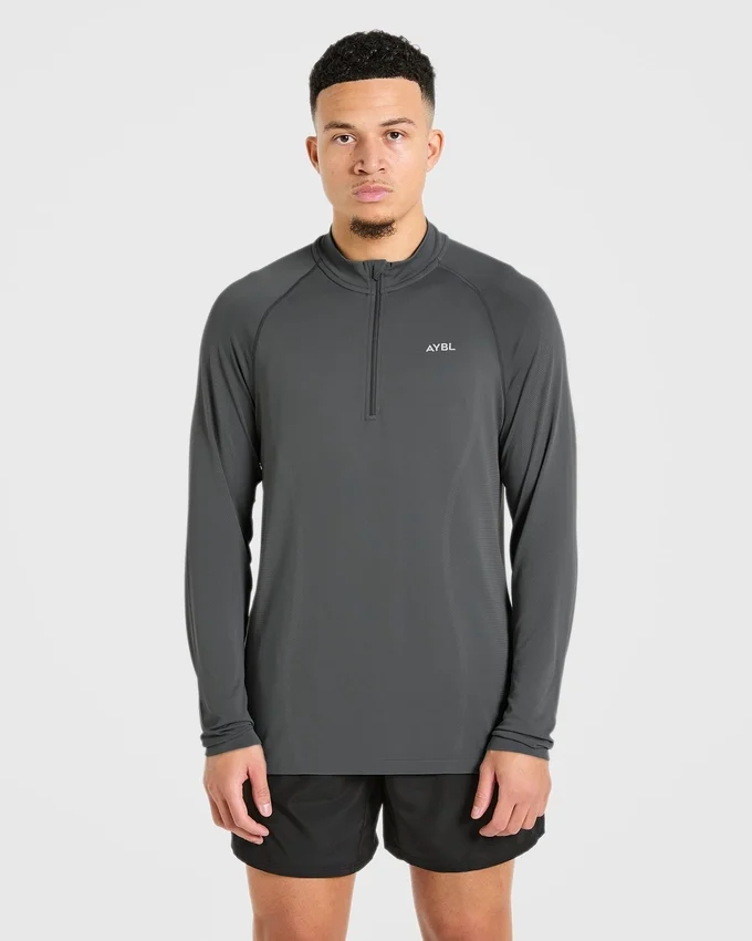 Attain Seamless 1/2 Zip Pullover
