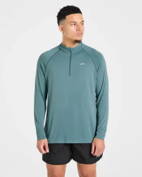 Attain Seamless 1/2 Zip Pullover