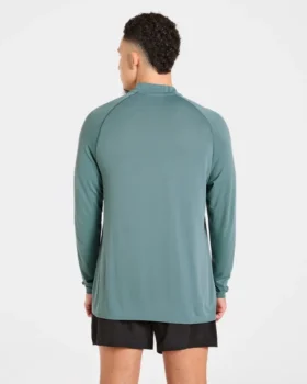 Attain Seamless 1/2 Zip Pullover