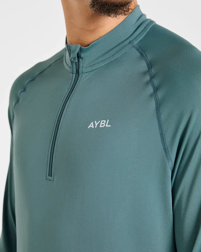 Attain Seamless 1/2 Zip Pullover