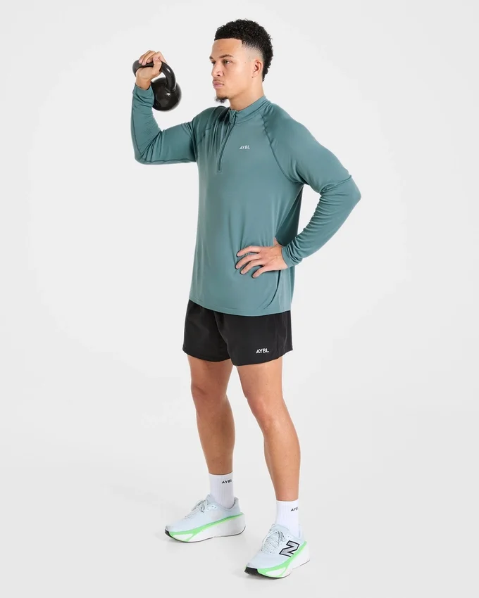 Attain Seamless 1/2 Zip Pullover