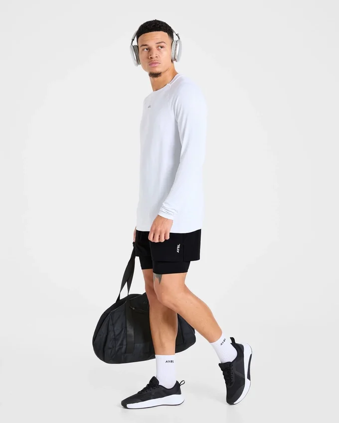 Attain Seamless Long Sleeve T Shirt