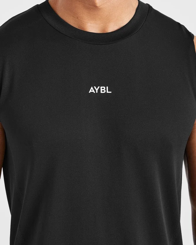 Attain Seamless Vest