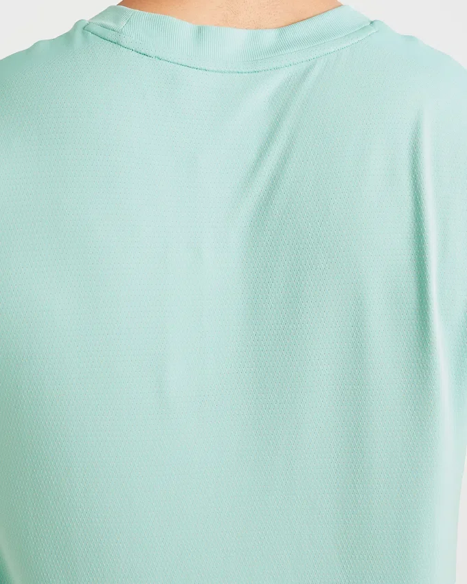 Attain Seamless Vest