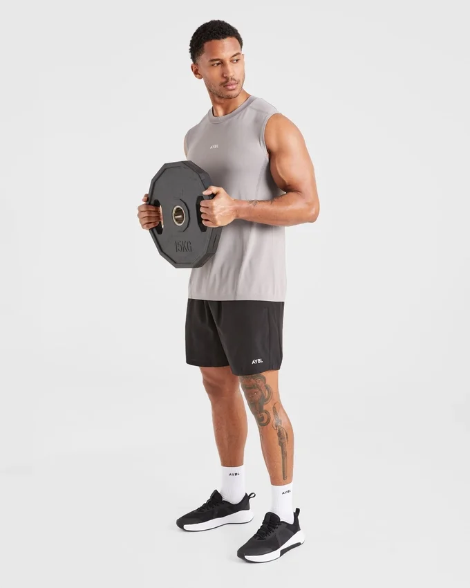 Attain Seamless Vest