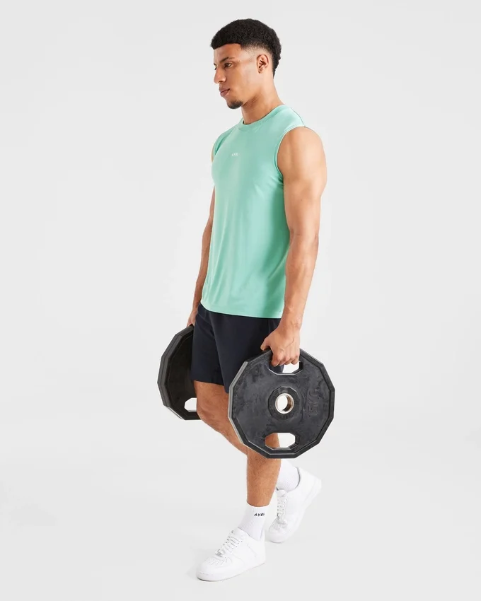 Attain Seamless Vest