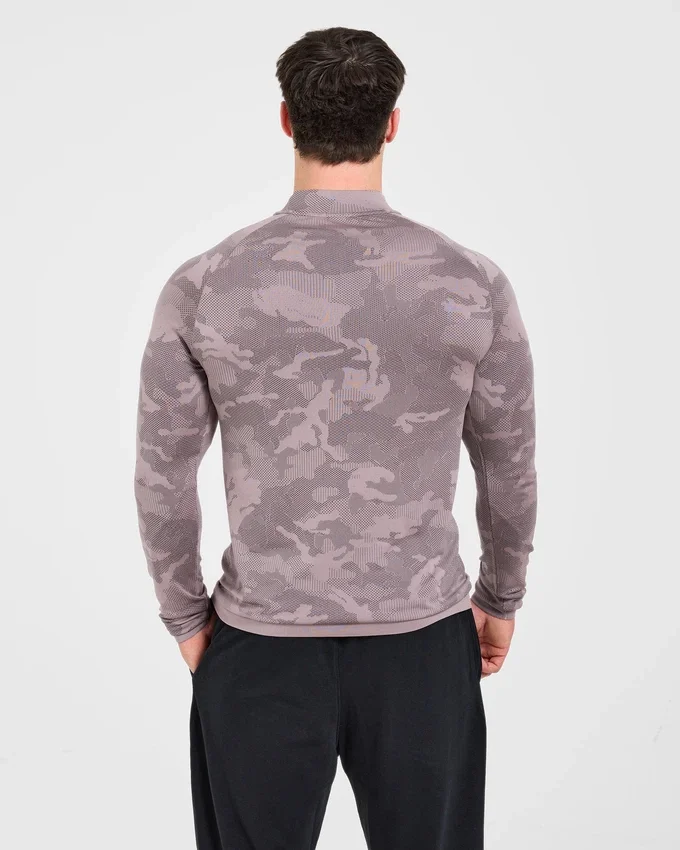 Camo Seamless 1/4 Zip Pullover