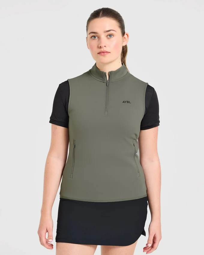Classic 1/4 Zip Vest