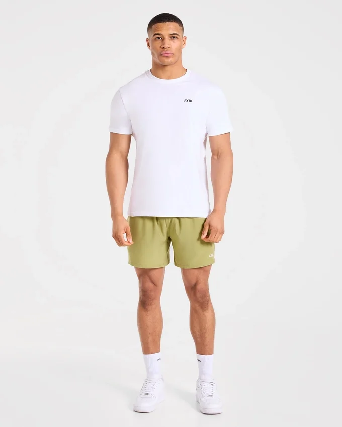 Core 5" Shorts