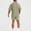 Core 5" Shorts