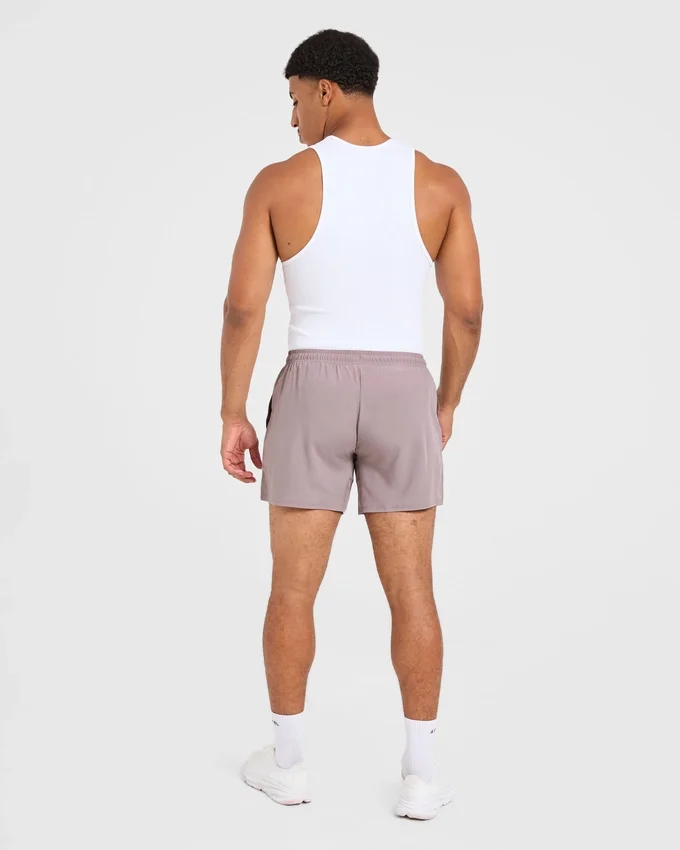 Core 5" Shorts