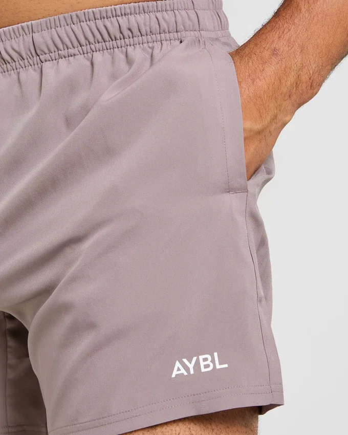 Core 5" Shorts