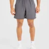 Core 7" Shorts