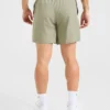Core 7" Shorts