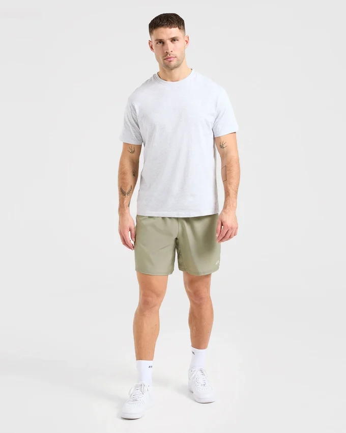 Core 7" Shorts