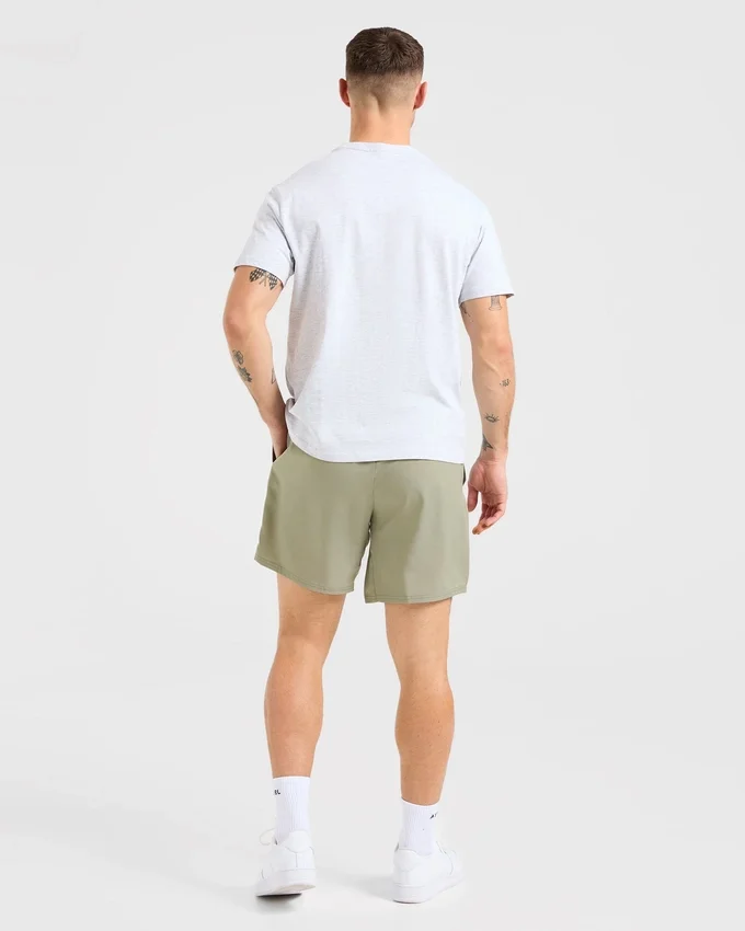 Core 7" Shorts