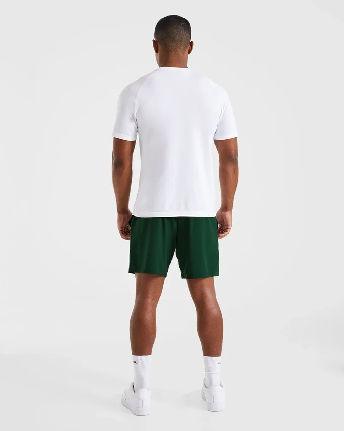 Core 7" Shorts