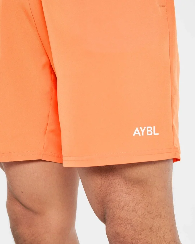Core 7" Shorts