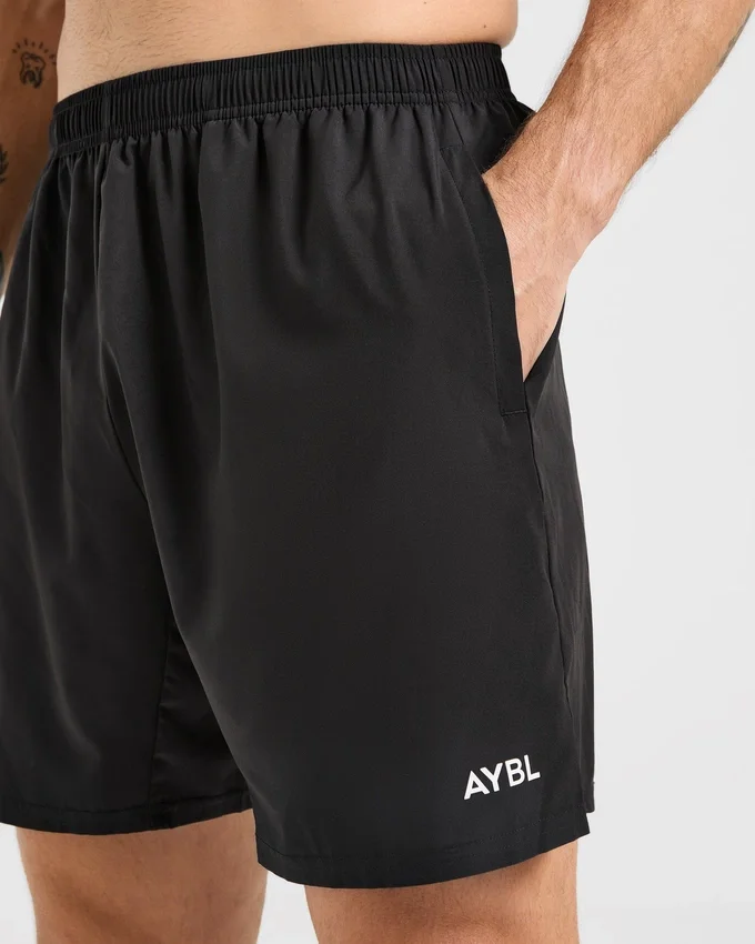 Core 7" Shorts