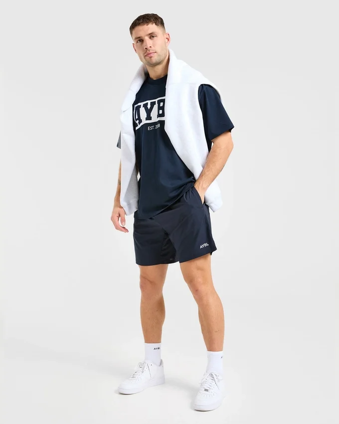 Core 7" Shorts
