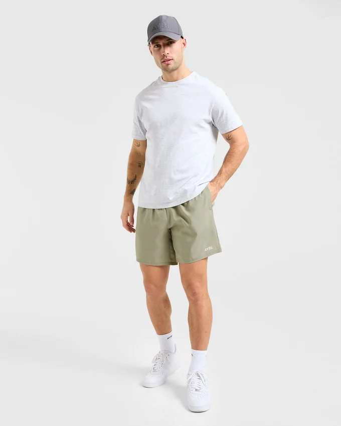 Core 7" Shorts