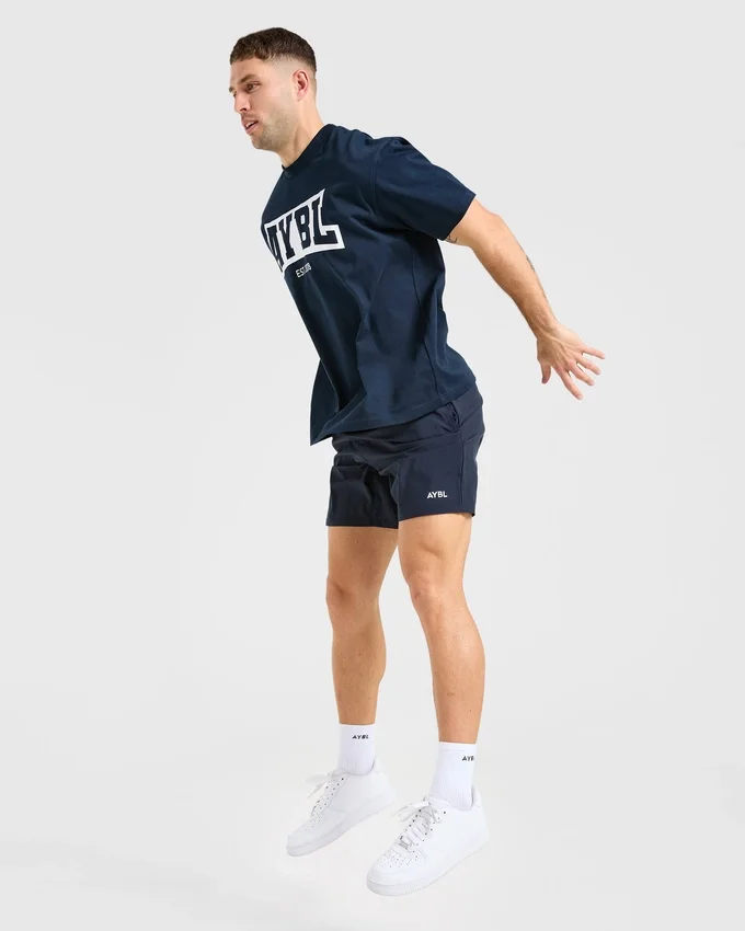 Core 7" Shorts