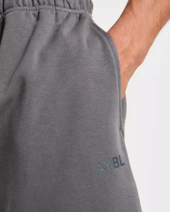 Craft Oversized Shorts