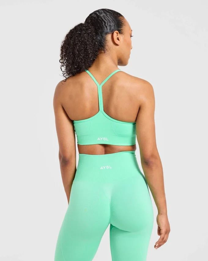 Empower Seamless Sports Bra
