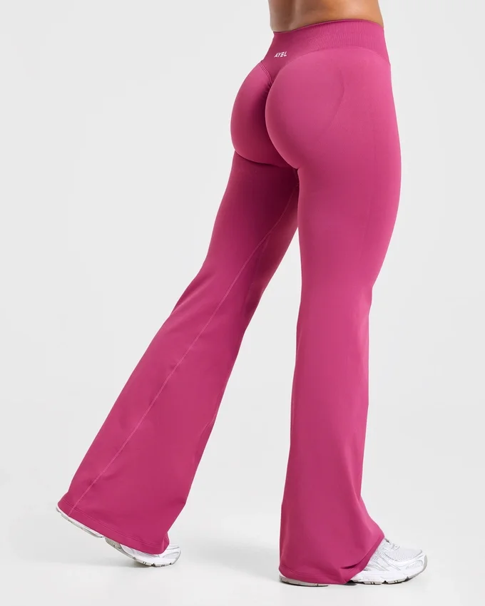 Enhance Seamless Flared Leggings