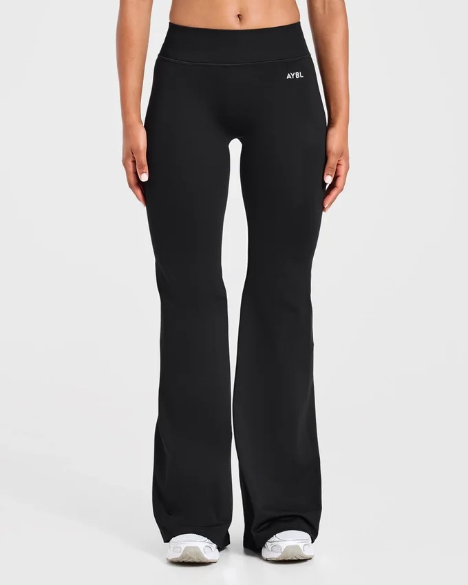 Enhance Seamless Flared Leggings