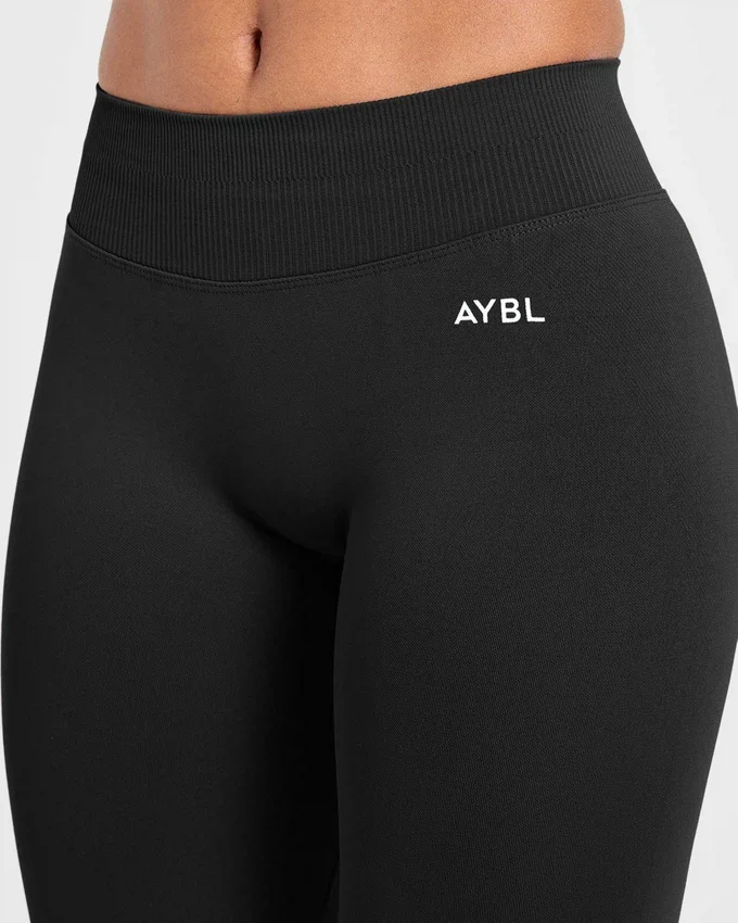 Enhance Seamless Flared Leggings