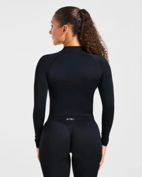 Enhance Seamless Jacket