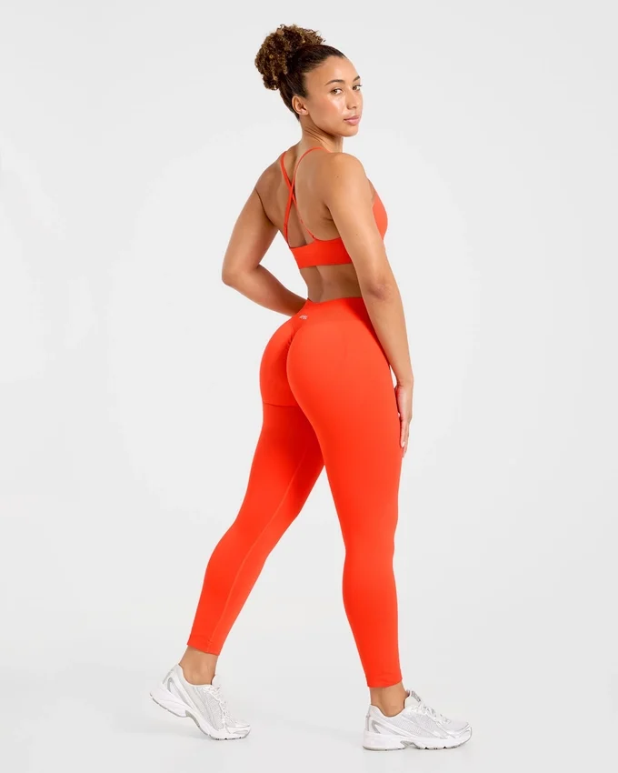 Enhance Seamless Sports Bra