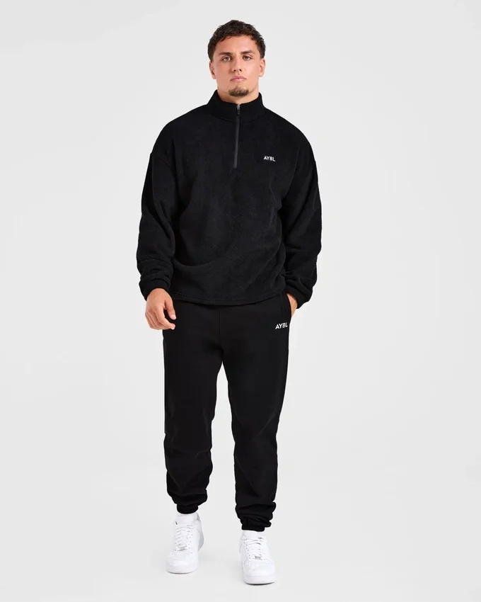 Essential 1/4 Zip Fleece