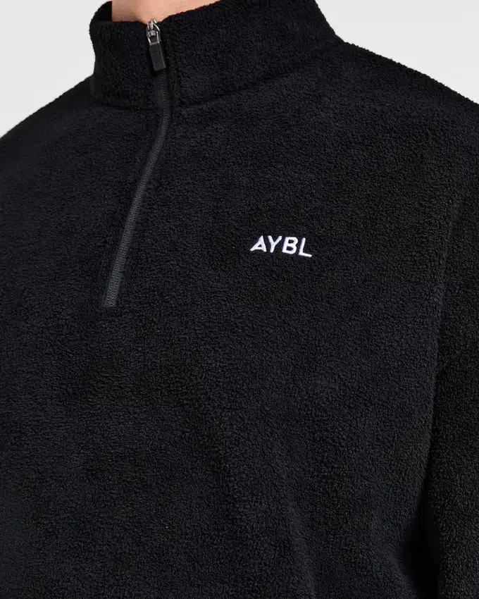 Essential 1/4 Zip Fleece