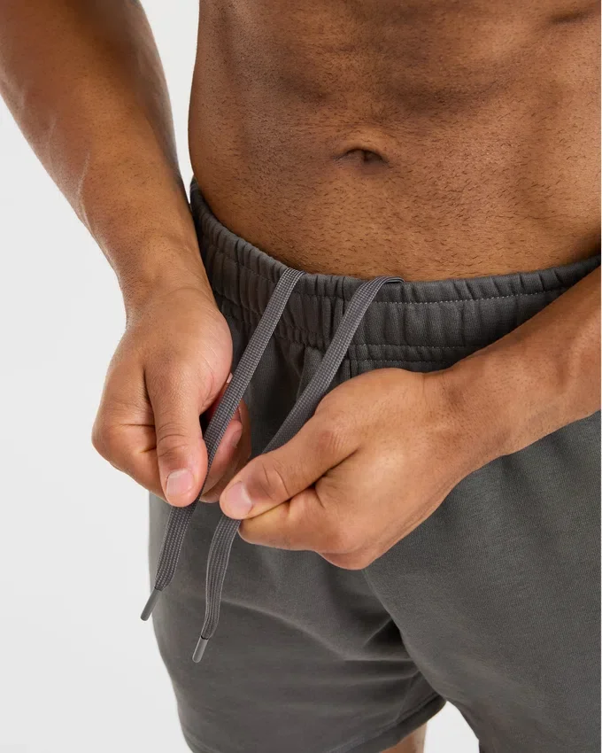 Essential Lightweight 5" Shorts