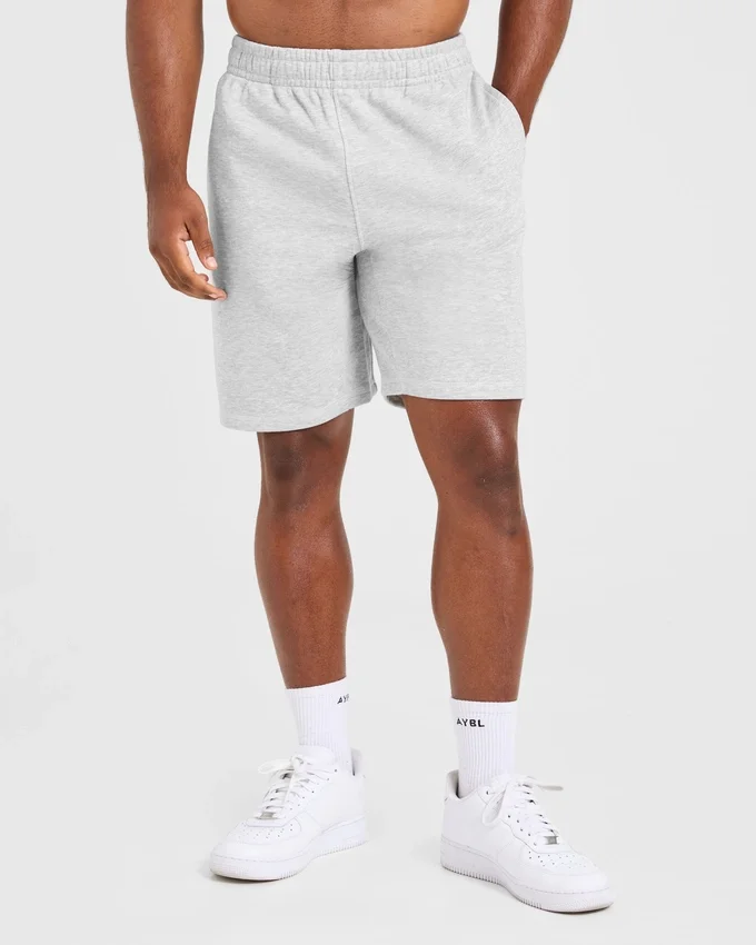 Essential Lightweight 7" Shorts