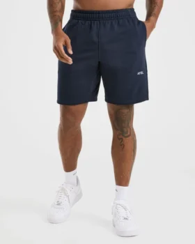 Essential Lightweight 7" Shorts