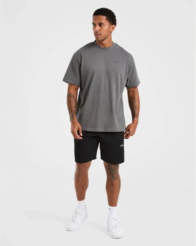 Essential Lightweight 7" Shorts
